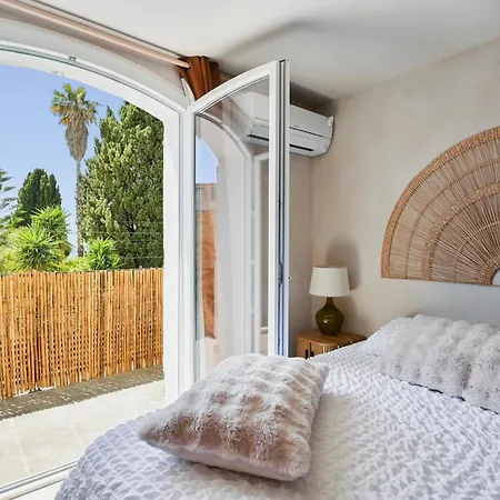 Apartmán De L'elegance Au Bord De L'eau