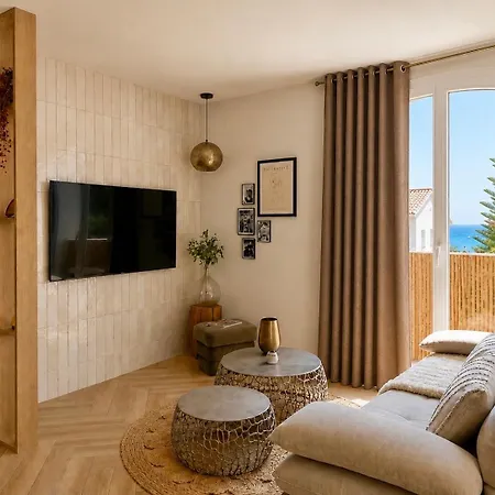 De L'elegance Au Bord De L'eau La Ciotat